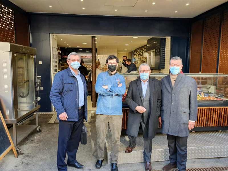 Les Cheveux Blancs du XVIème soutiennent les&nbsp;commerçants